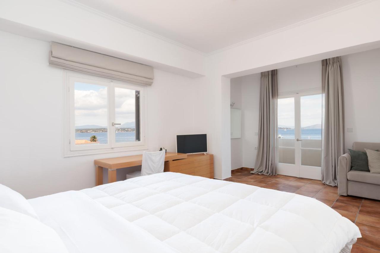 Hotel Roumani سبيتسيس المظهر الخارجي الصورة