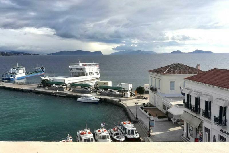 Hotel Roumani سبيتسيس المظهر الخارجي الصورة