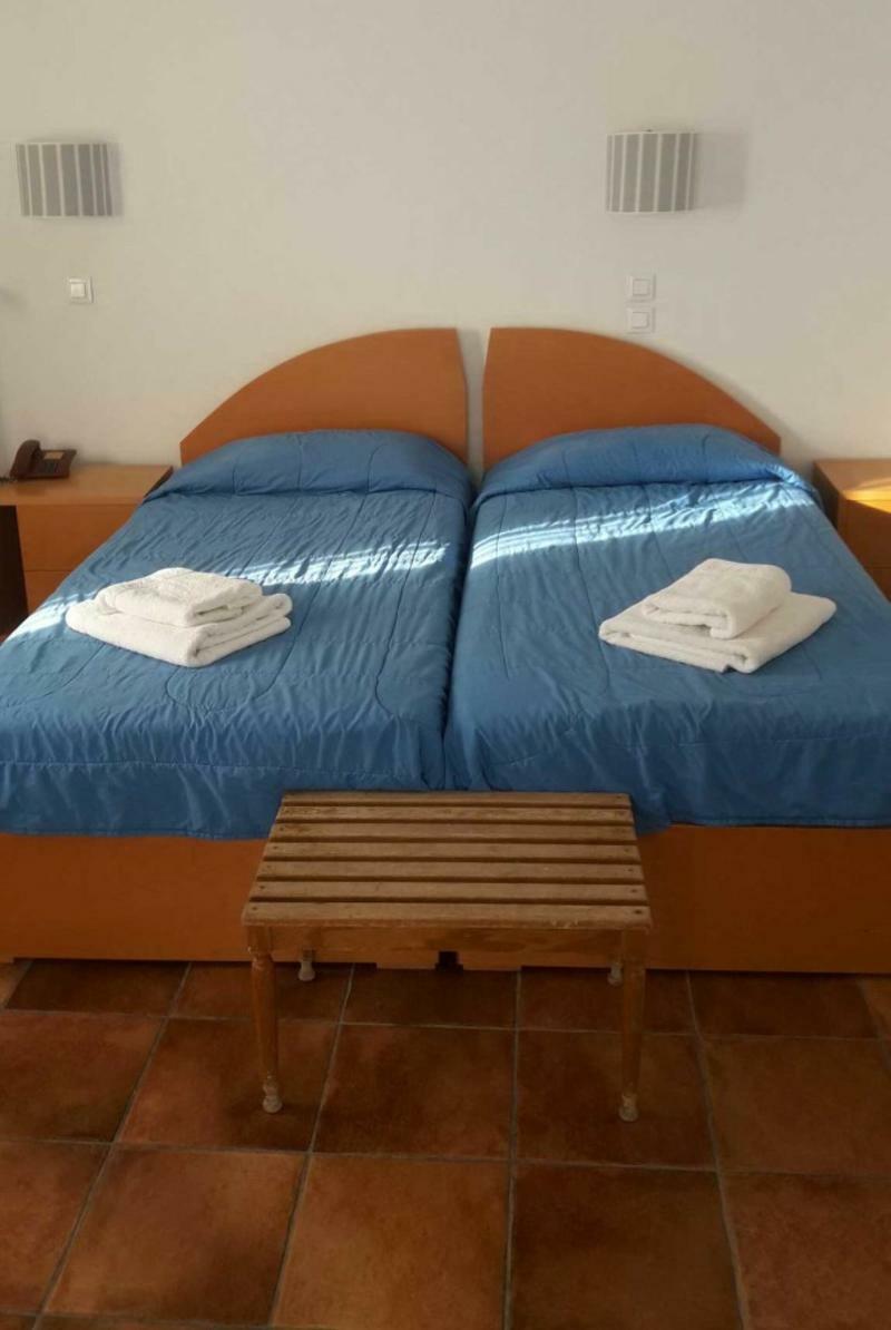 Hotel Roumani سبيتسيس المظهر الخارجي الصورة